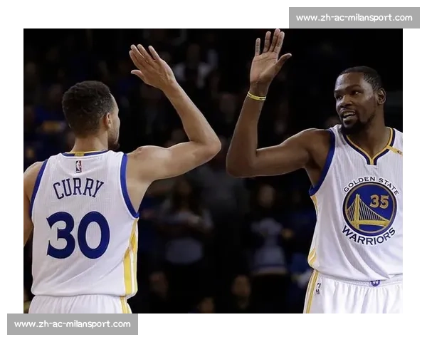 阿里纳斯评 90 后十大球星：约基奇库里上榜，杜兰特力压奥拉朱旺引争议