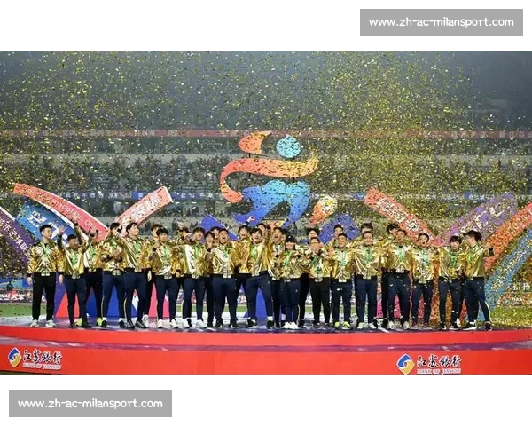 最红啦啦队出征苏超！激情助威点燃绿茵场