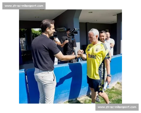 穆里尼奥天价豪赌!C 罗助攻 + 1500 万欧锋霸,土超格局彻底改写 穆里尼奥天价豪赌!C 罗助攻 + 1500 万欧锋霸,土超格局彻底改写