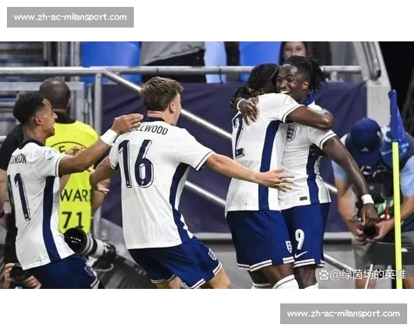 埃利奥特 5 球助英格兰 U21 加时 3-2 绝杀德国卫冕欧青赛 埃利奥特 5 球助英格兰 U21 加时 3-2 绝杀德国卫冕欧青赛