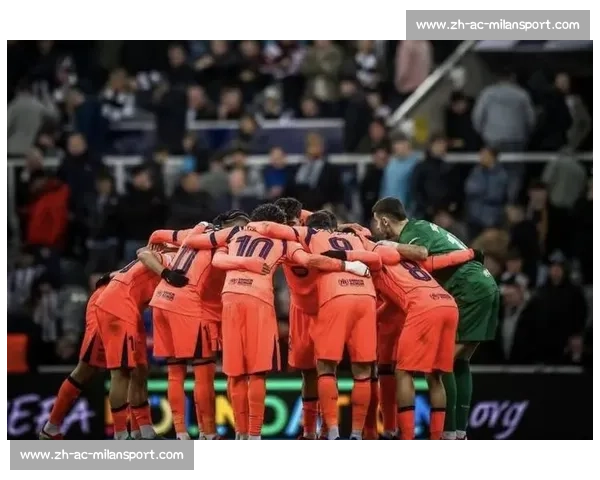 阿斯：巴萨需套现 3000 万欧清理阵容 以注册霍安 - 加西亚与尼科 - 威廉斯