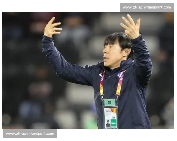 韩媒：申台龙明确否认中国足协邀约 称 “未收到任何报价”